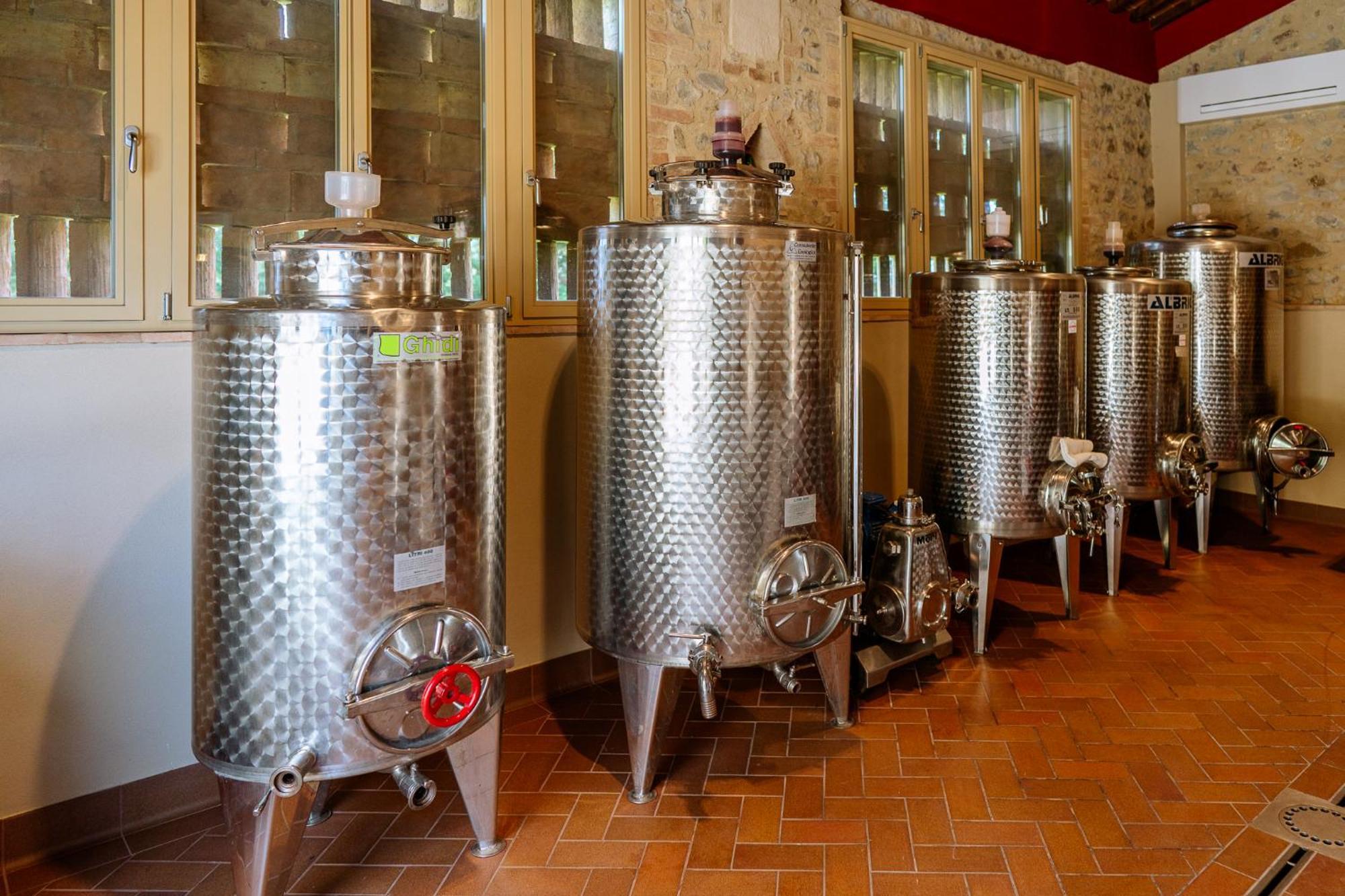 Villa Le Beringhe - Wine Pool & Relax Colle Val D'Elsa Exteriör bild